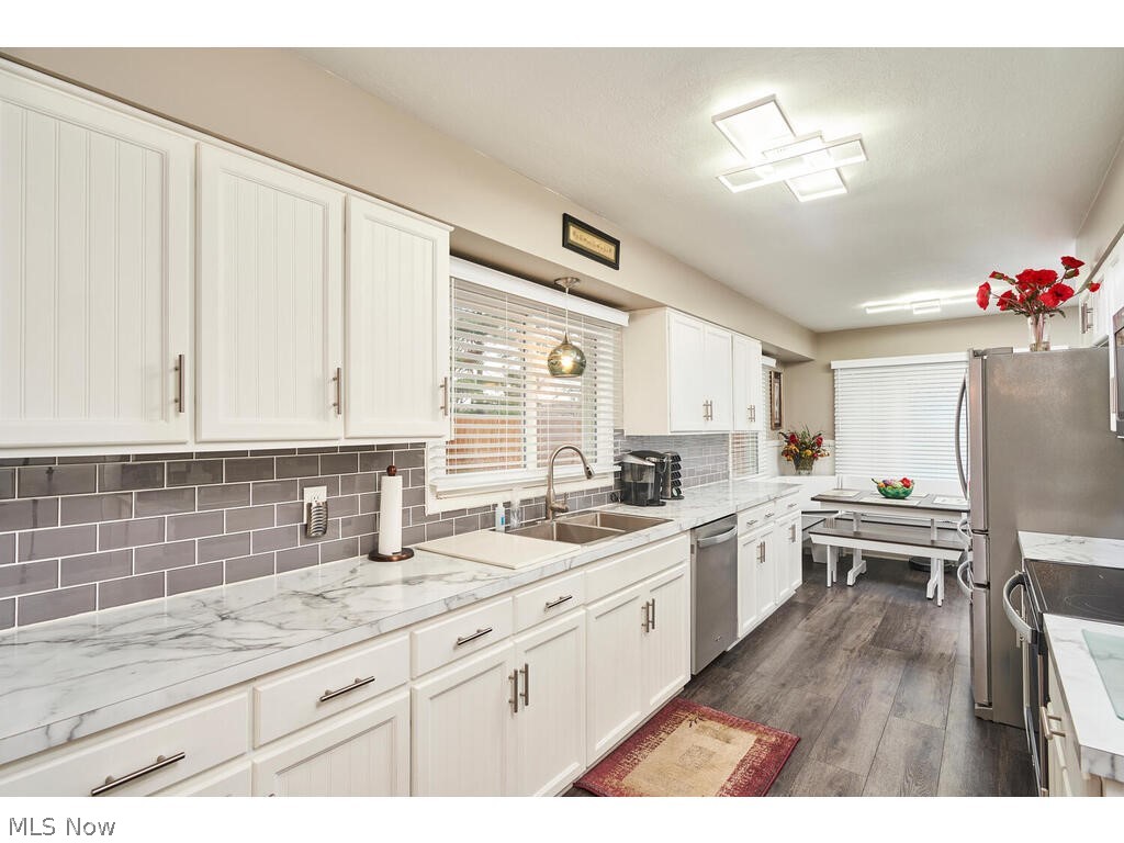 3093 Chamberlain Road Akron, OH 44333 - Photo 7 of 23 Gallery Image 7
