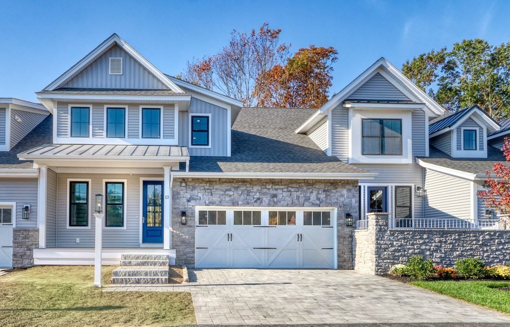 72 Rowell Road, Unit 72 Danvers, MA 01923 - Photo 2 of 27