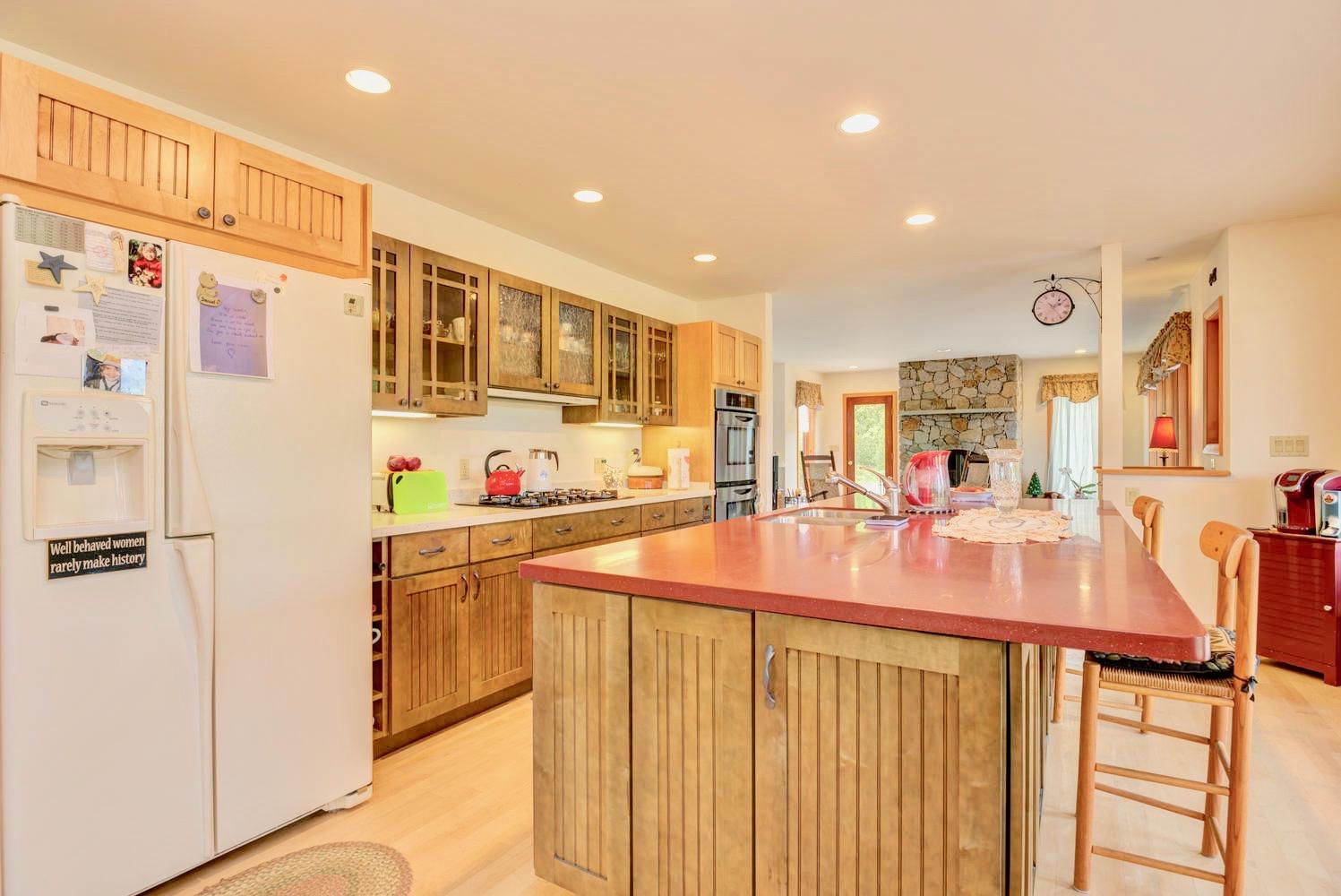 1086 North Berwick Road Wells, ME 04090 - Photo 13 of 66 1086 N Berwick Rd Wells ME-large-020-010