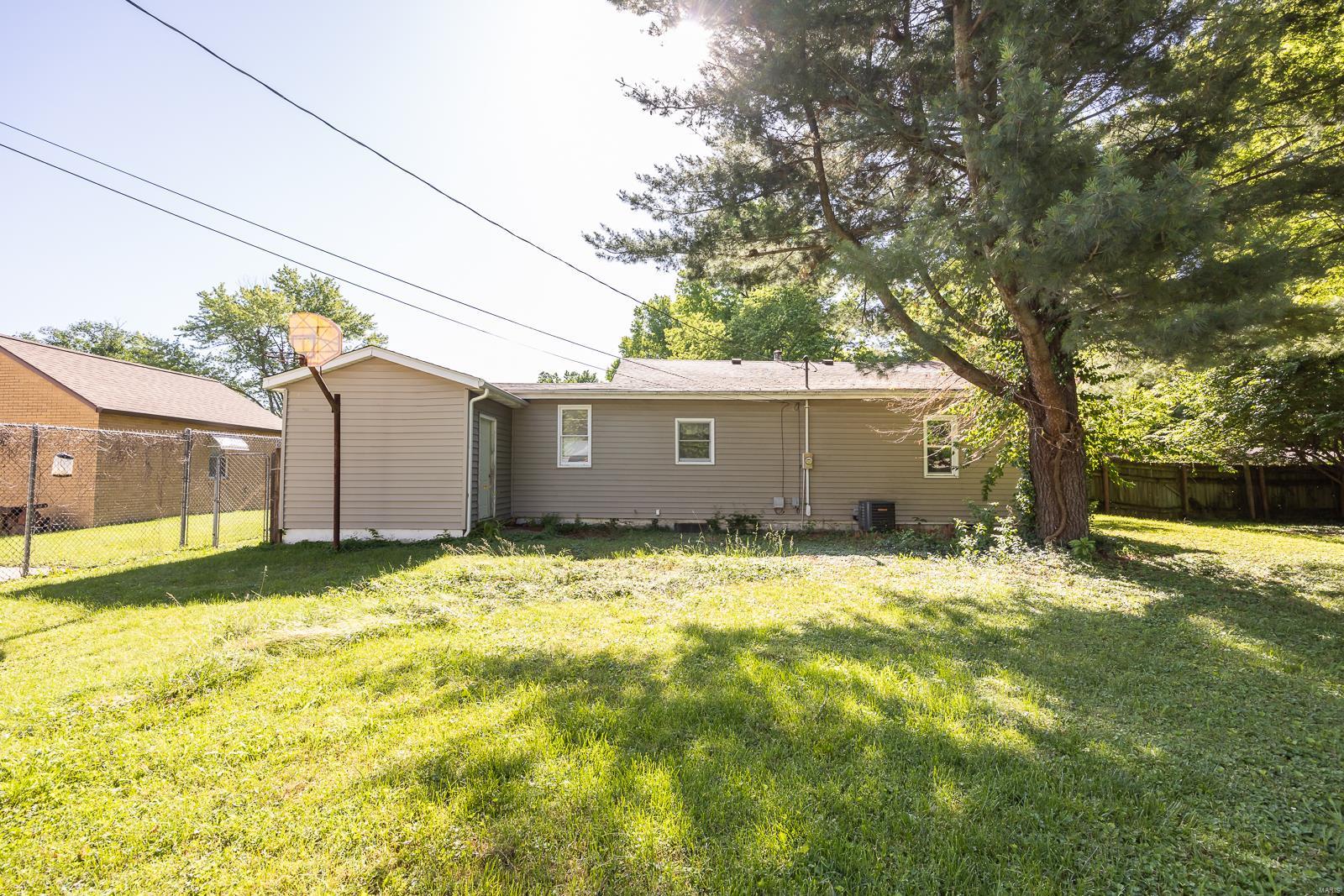 111 Dean Avenue O'Fallon, IL 62269 - Photo 22 of 25