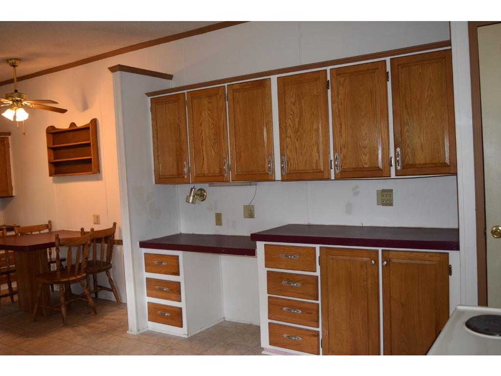 117 Dorchester Road Rumney, NH 03266 - Photo 10 of 32 Gallery Image 10