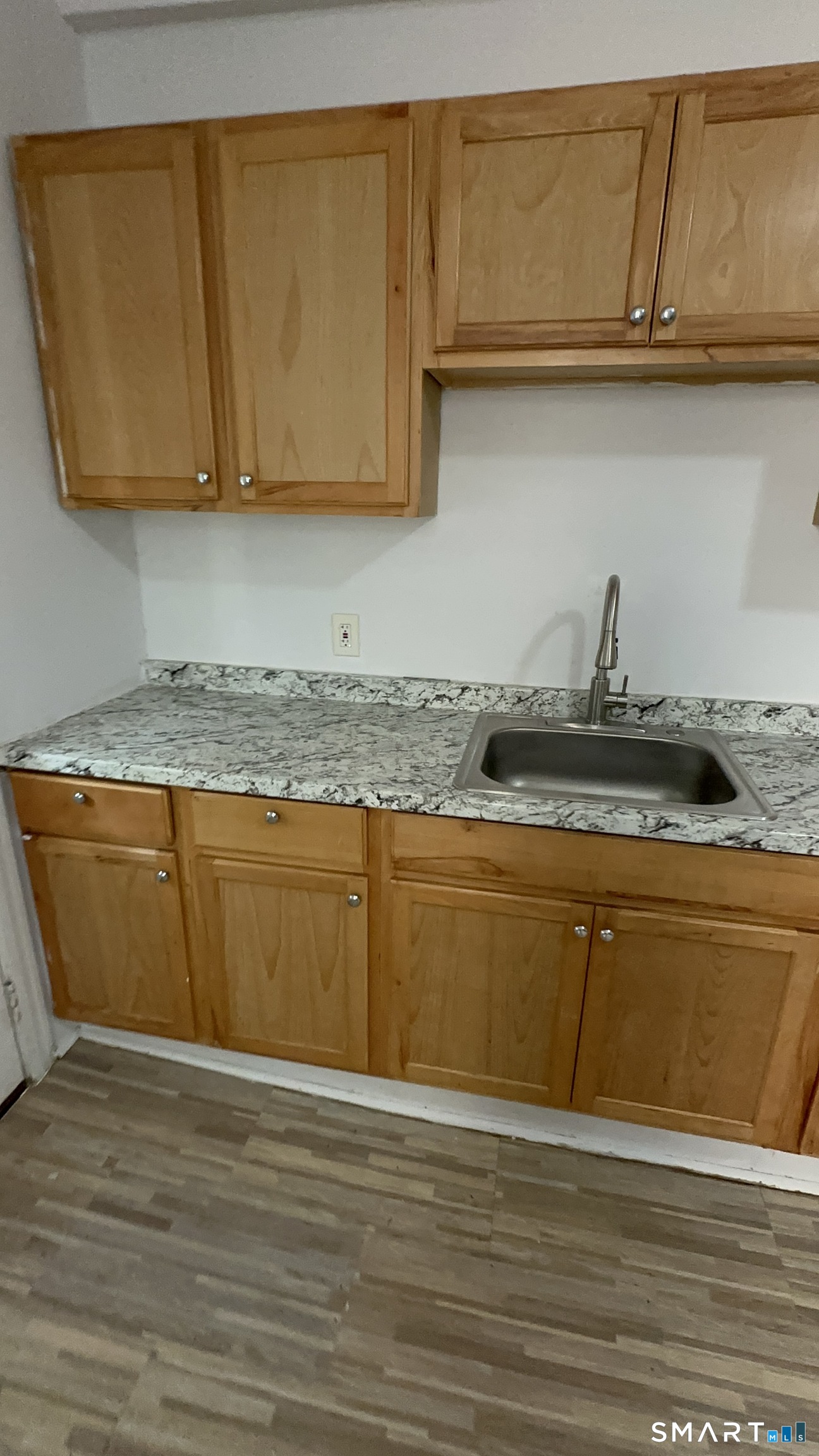 14 Lester Street, Unit 2L Ansonia, CT 06401 - Photo 14 of 25