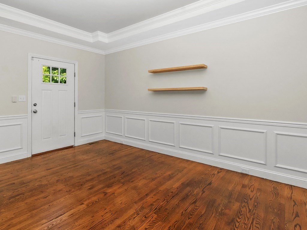66 Ash Street, Unit 1 Waltham, MA 02453 - Photo 16 of 39