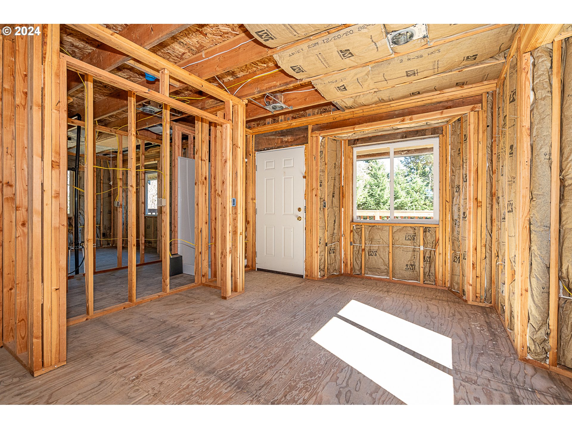 323 Old Barn Road Randle, WA 98377 - Photo 9 of 42 Gallery Image 9