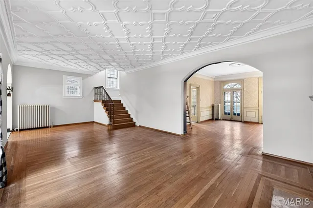 $1,250,000 | 49 Aberdeen Place, Clayton, MO 63105