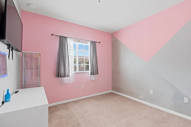 a view of livingroom with hardwood