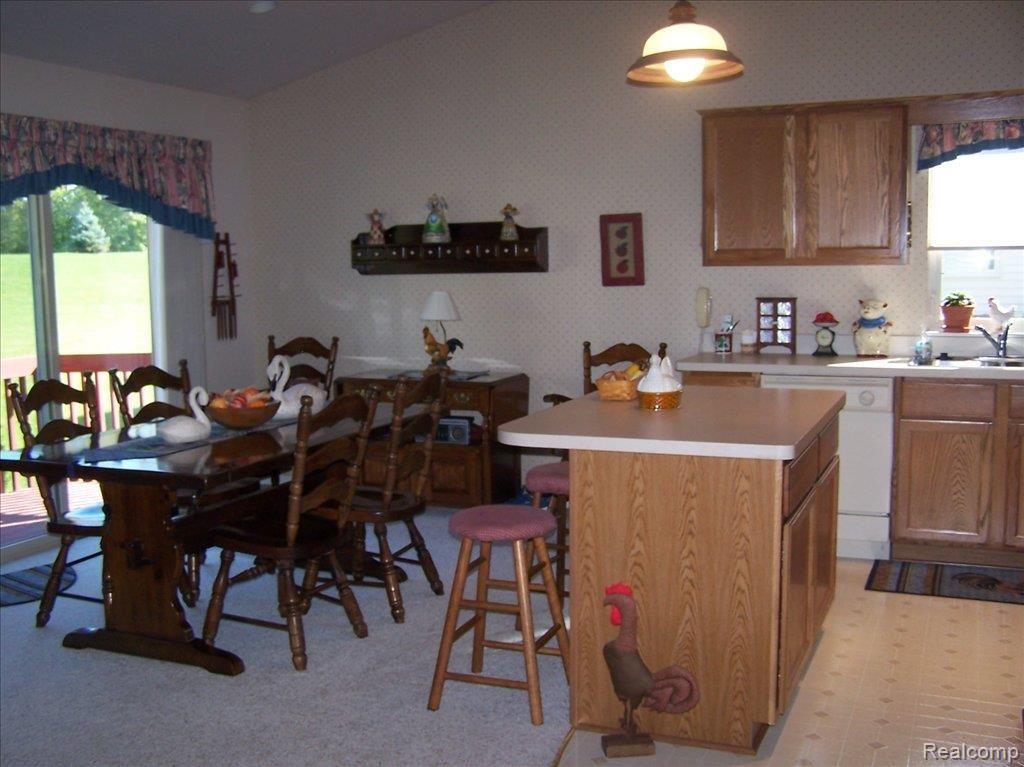 1450 River Road, Unit 16 St. Clair, MI 48079 - Photo 3 of 9 100_9664