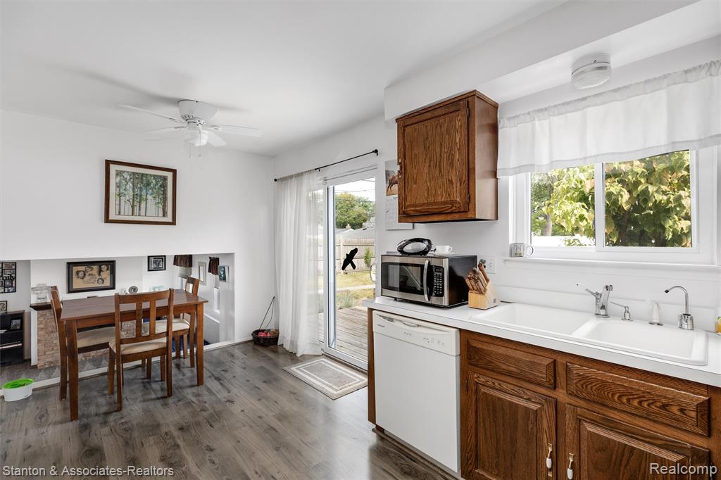 1710 Nakota Road Royal Oak, MI 48073 - Photo 8 of 24 Gallery Image 8
