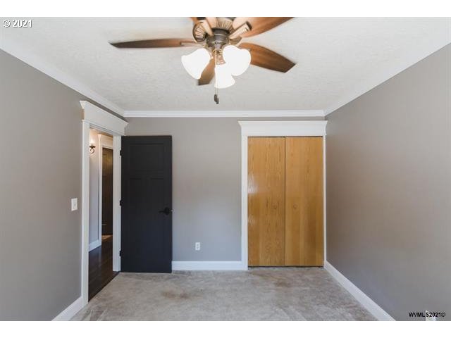 1201 Walker Road Lebanon, OR 97355 - Photo 13 of 32 Gallery Image 13