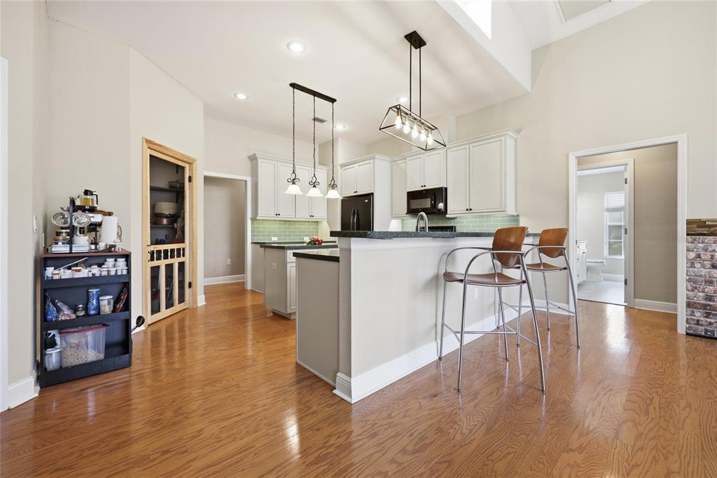 10320 Southwest 17th Place Gainesville, FL 32607 - Photo 20 of 64