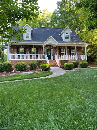 $425,000 | 500 Merrybrook Court, Clemmons, NC 27012