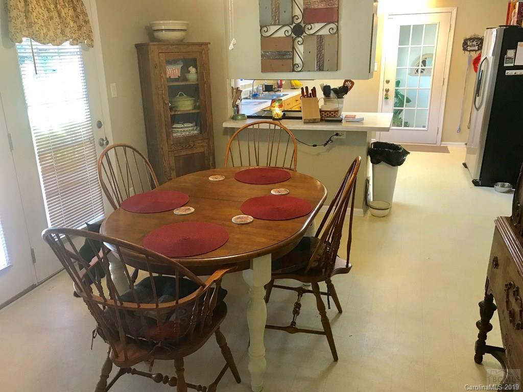 4646 Gwaltney Road Morganton, NC 28655 - Photo 7 of 20 Gallery Image 7