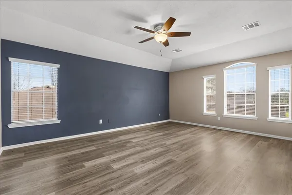 $2,800 | 16218 Bunker Ridge Road, Houston, TX 77053