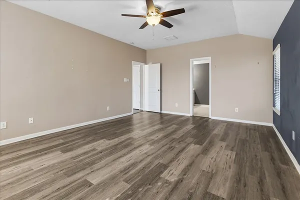 $2,800 | 16218 Bunker Ridge Road, Houston, TX 77053