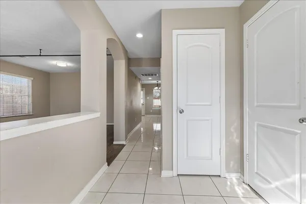 $2,800 | 16218 Bunker Ridge Road, Houston, TX 77053