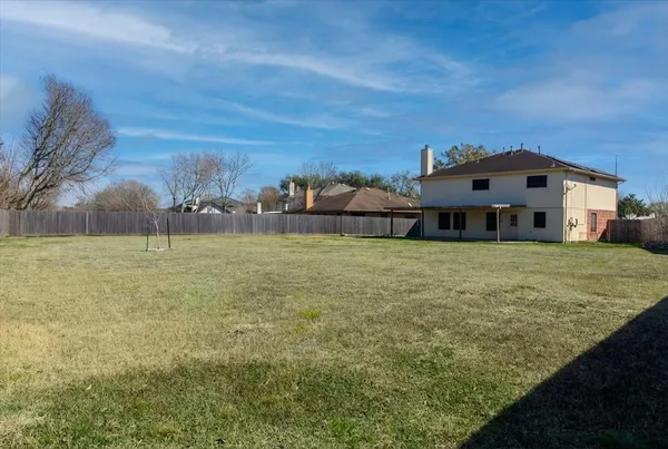 $2,800 | 16218 Bunker Ridge Road, Houston, TX 77053