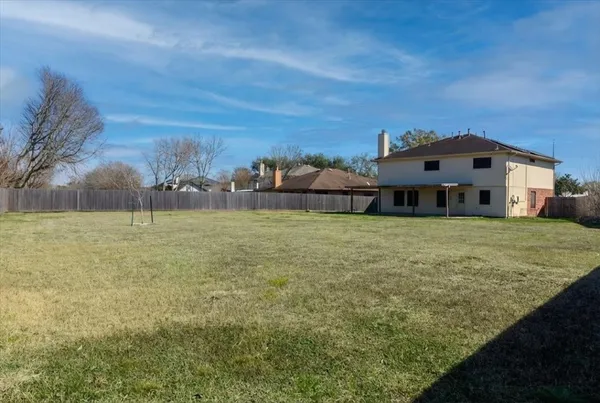 $2,800 | 16218 Bunker Ridge Road, Houston, TX 77053