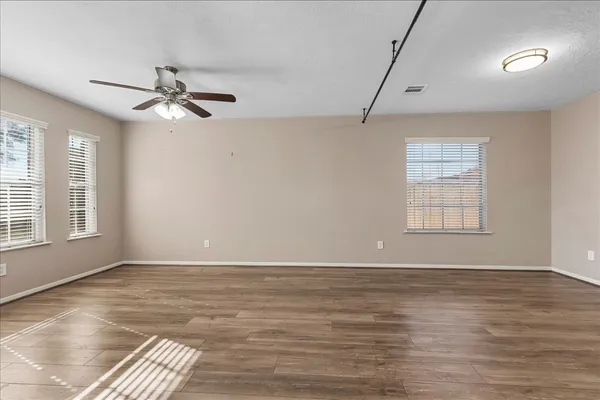 $2,800 | 16218 Bunker Ridge Road, Houston, TX 77053