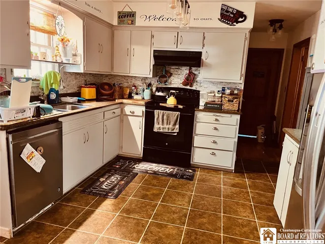 $280,000 | 210 White Oak Drive, Allegany, NY 14706