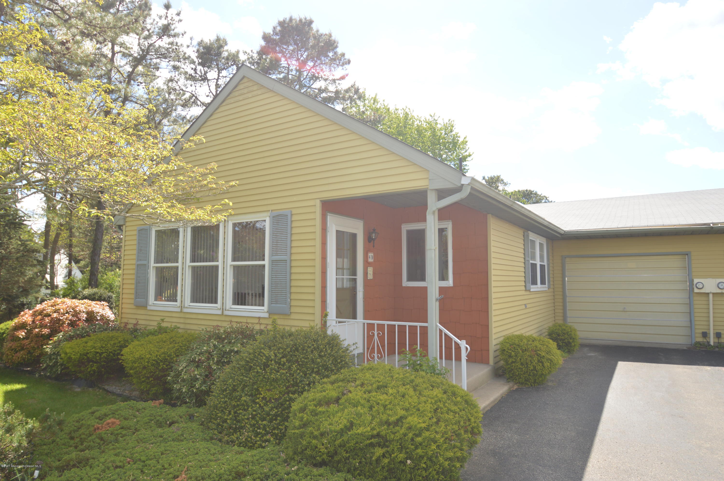 4D Stonybrook Road, Unit D Whiting, NJ 08759 - Photo 1 of 26 DSC_0001