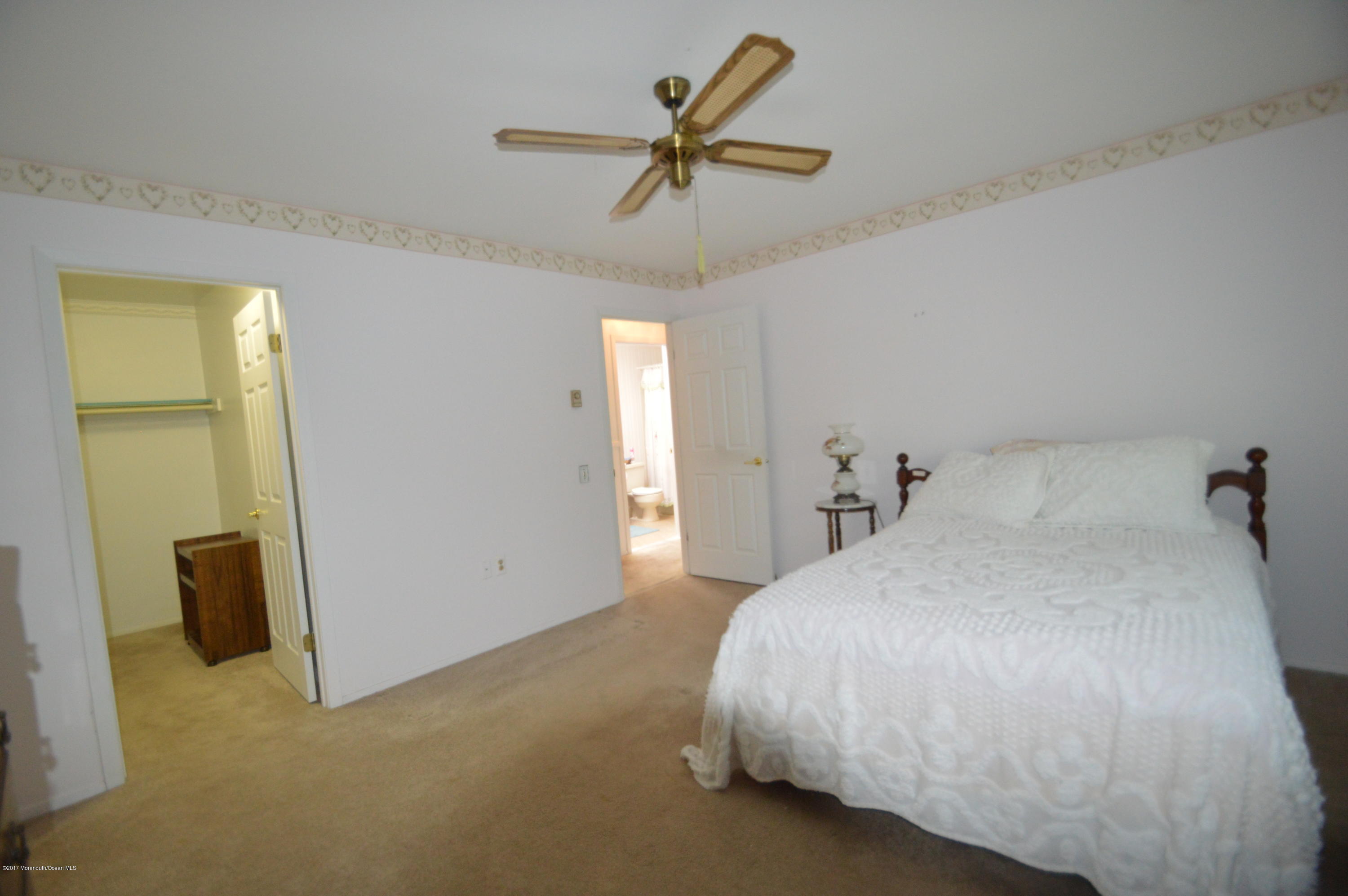 4D Stonybrook Road, Unit D Whiting, NJ 08759 - Photo 21 of 26 DSC_0020