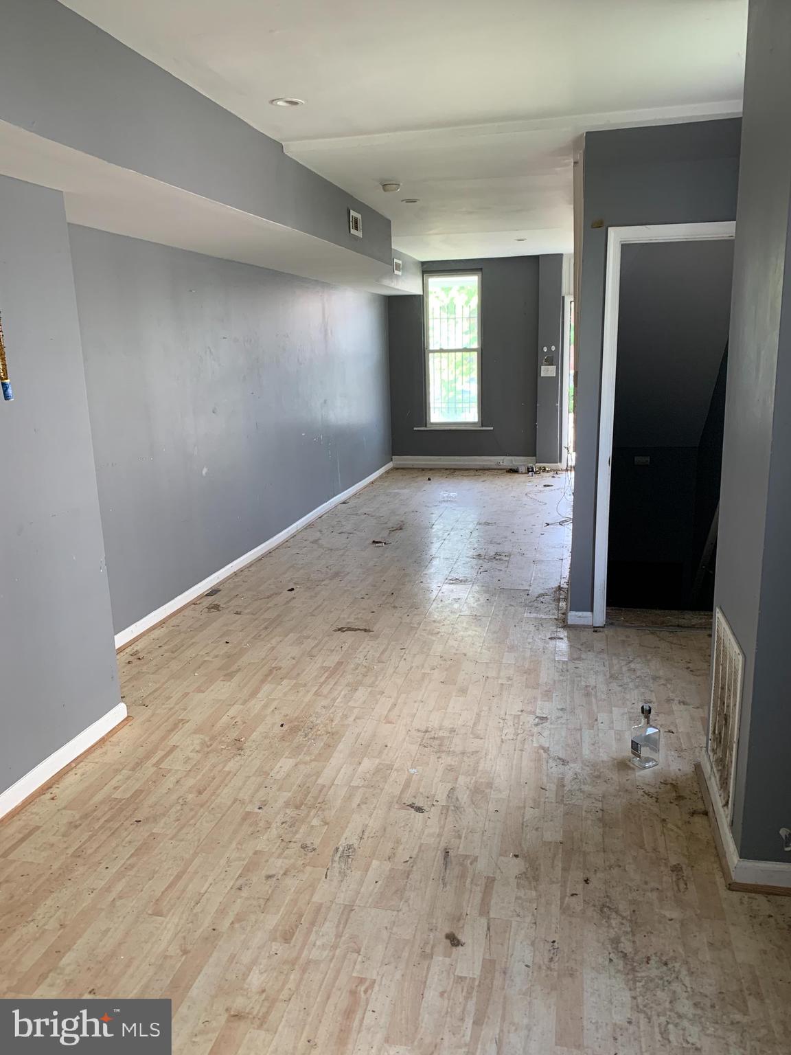 2520 Mosher Street Baltimore, MD 21216 - Photo 4 of 14