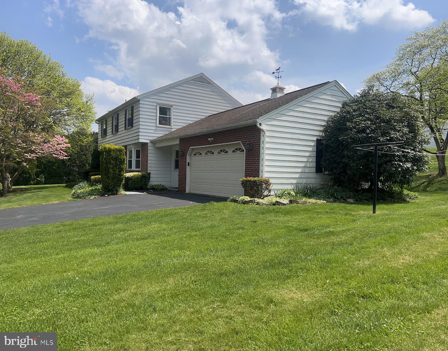 4205 Valley View Road Harrisburg, PA 17112 - Photo 4 of 25 Gallery Image 4