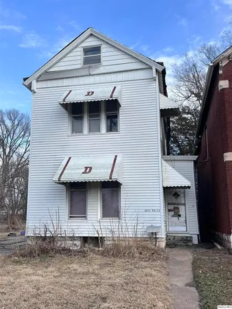 a view of a small house