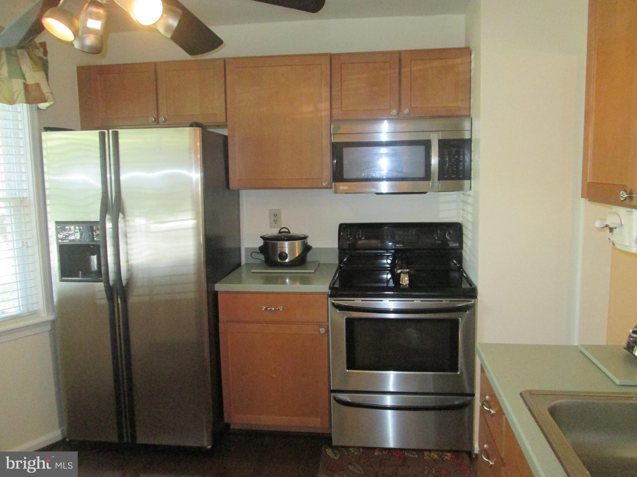 17713 Buehler Road, Unit 9 Olney, MD 20832 - Photo 8 of 28 Kitchen