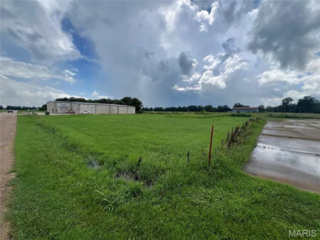 $65,000 | 2335 Cheshire Boulevard, Poplar Bluff, MO 63901