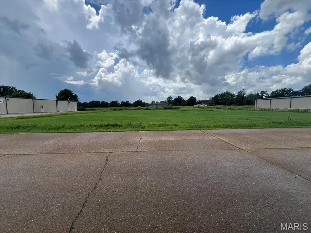 $65,000 | 2335 Cheshire Boulevard, Poplar Bluff, MO 63901