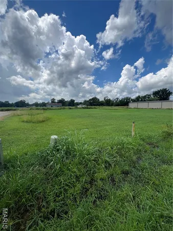$65,000 | 2335 Cheshire Boulevard, Poplar Bluff, MO 63901