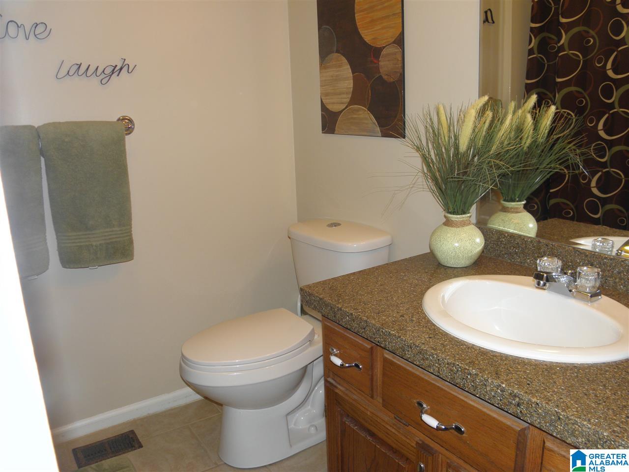 917 8th Street Pleasant Grove, AL 35127 - Photo 13 of 32