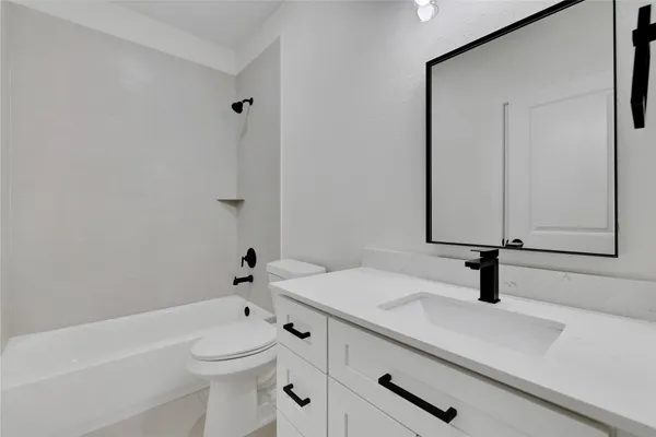 $1,650 | 2619 Delafield Street, Unit 4, Houston, TX 77023