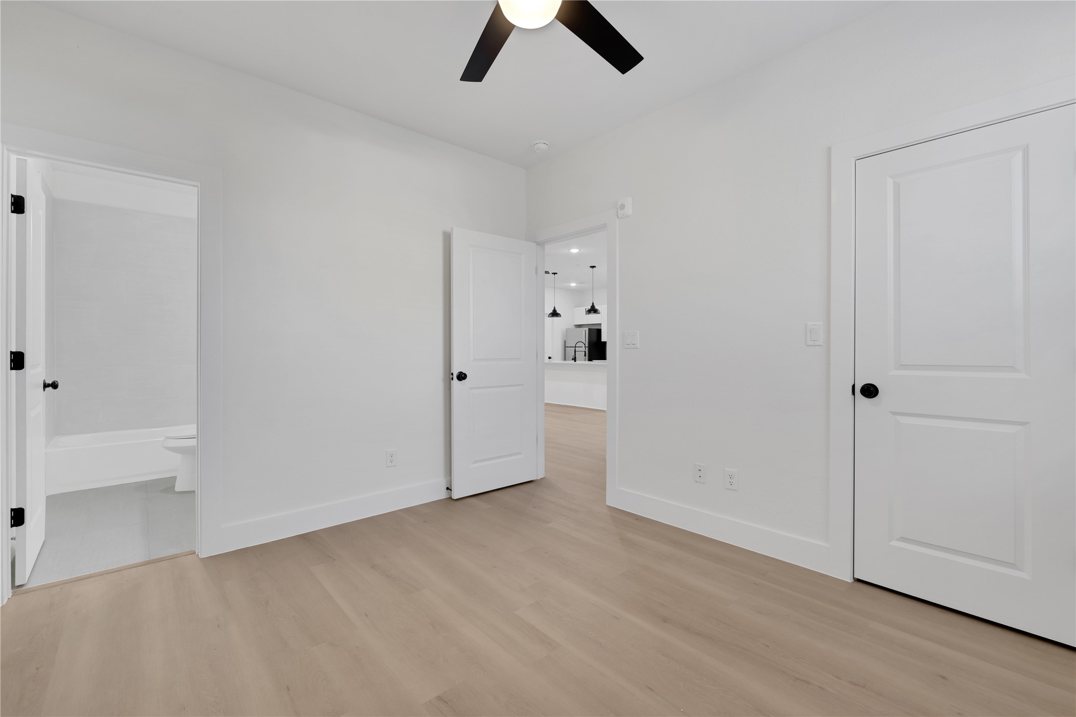 2619 Delafield Street, Unit 4 Houston, TX 77023 - Photo 20 of 28