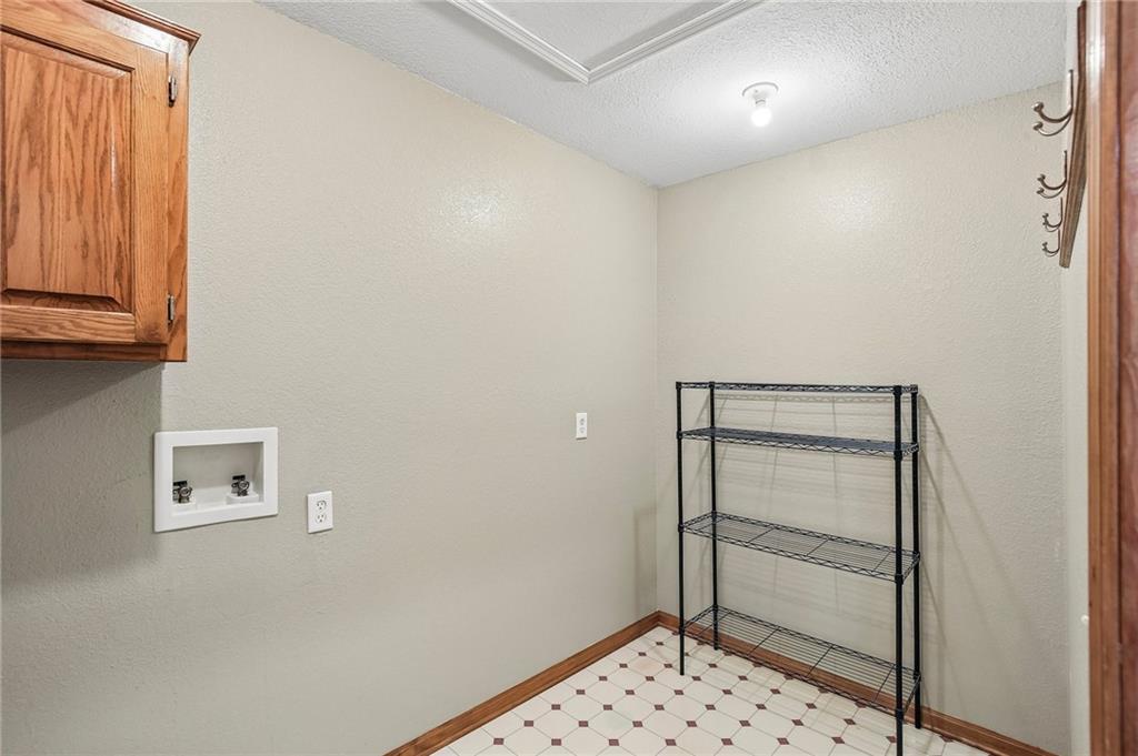 204 East 8th Street Adrian, MO 64720 - Photo 25 of 37