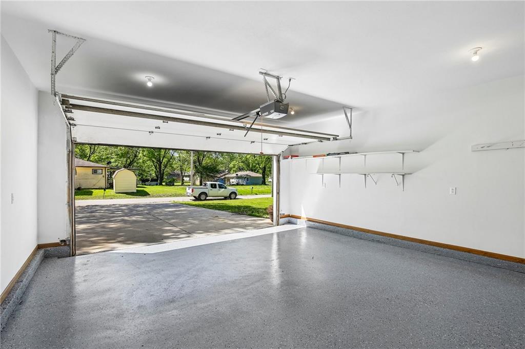 204 East 8th Street Adrian, MO 64720 - Photo 32 of 37
