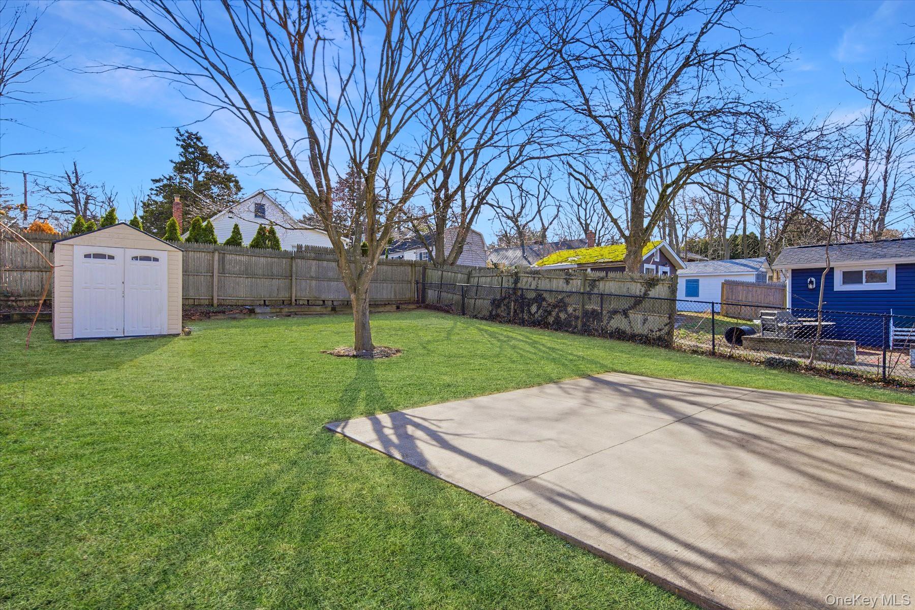 27 Vine Road Rocky Point, NY 11778 - Photo 16 of 18