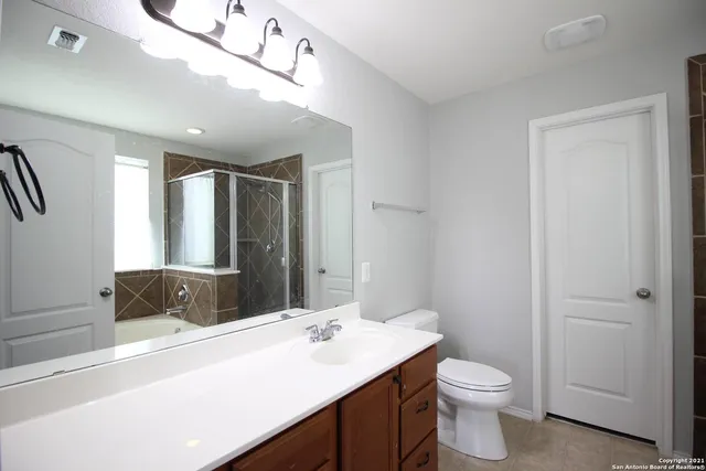 $1,750 | 13407 Loma Sierra, San Antonio, TX 78233