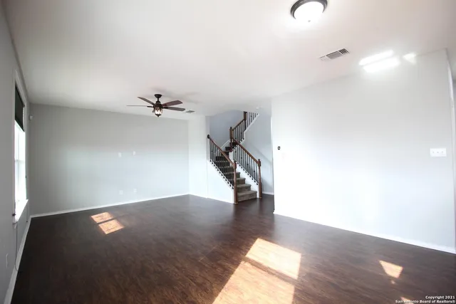 $1,750 | 13407 Loma Sierra, San Antonio, TX 78233