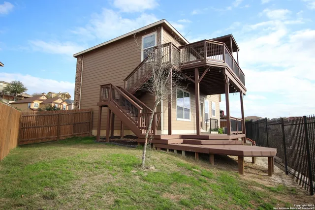 $1,750 | 13407 Loma Sierra, San Antonio, TX 78233