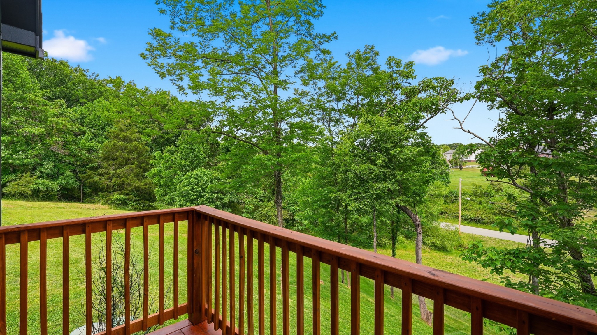 157 Lena Loop Burns, TN 37029 - Photo 10 of 72