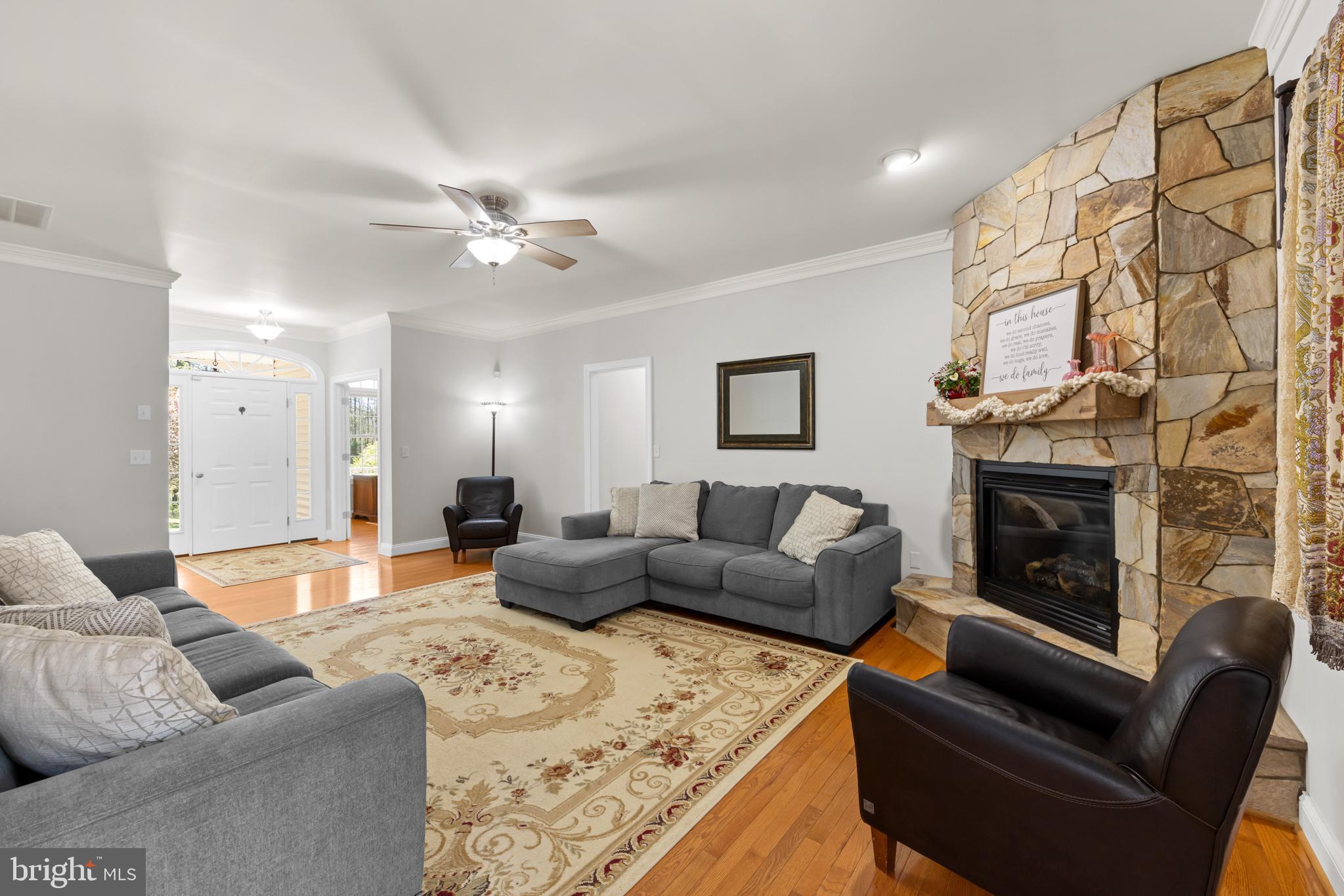286 Lewis Drive Ruckersville, VA 22968 - Photo 15 of 77 Living Room
16.1 x 22.2