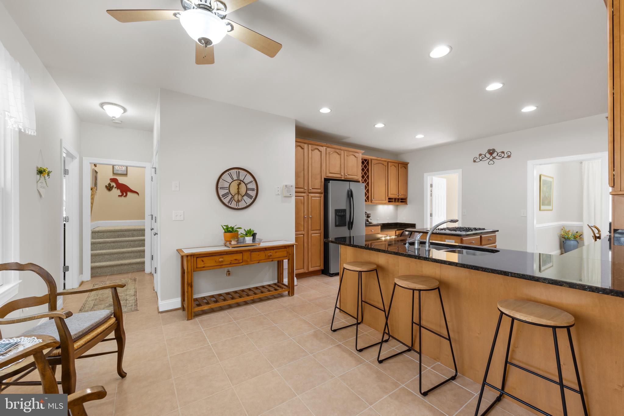 286 Lewis Drive Ruckersville, VA 22968 - Photo 20 of 76 Kitchen w/ Breakfast Nook & Bar Seating