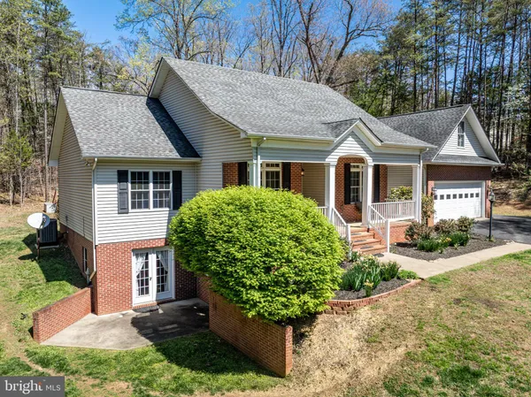 $725,000 | 286 Lewis Drive, Ruckersville, VA 22968