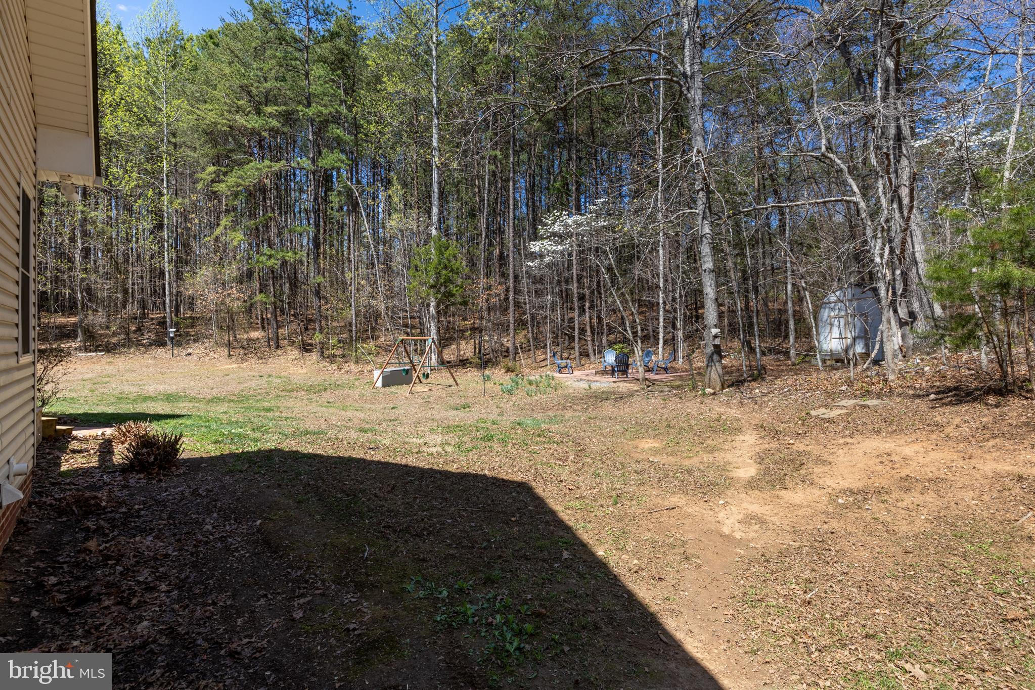 286 Lewis Drive Ruckersville, VA 22968 - Photo 62 of 77 Side Yard (to right)