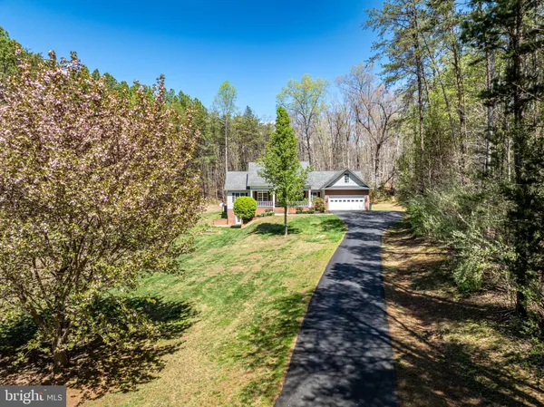 $725,000 | 286 Lewis Drive, Ruckersville, VA 22968