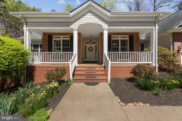 $725,000 | 286 Lewis Drive, Ruckersville, VA 22968