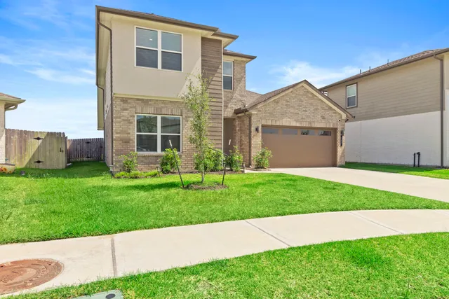 $3,000 | 207 William Lane, Rosharon, TX 77583