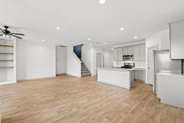 $3,000 | 207 William Lane, Rosharon, TX 77583